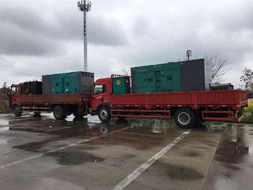 龙马潭涂抹密封胶后，需要等待多长时间才能安装水冷式机油散热器密封件？